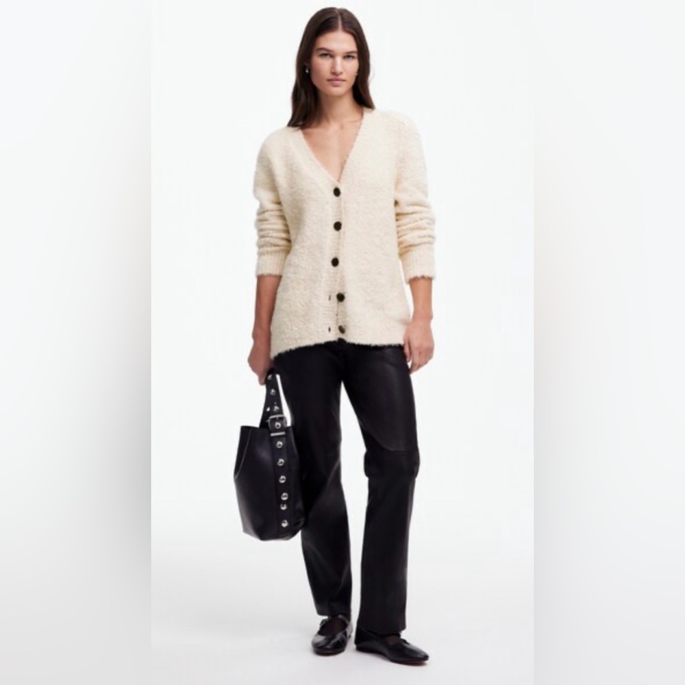 Madewell Fuzzy V-Neck Cardigan In Cream Size S
